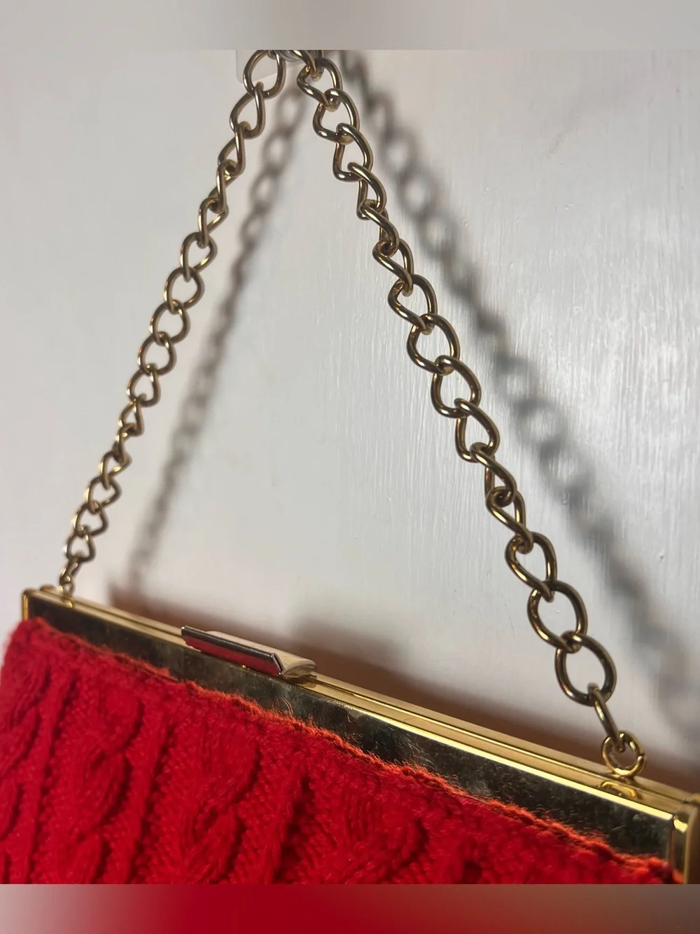 VTG Cable Knit Handbag‎ Red Brass Frame Chain Strap Clutch Purse 70s 80s